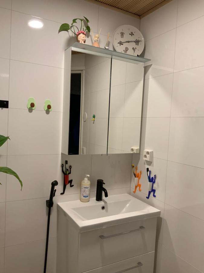 Private Room In The Shared Detached House. Βάνταα Εξωτερικό φωτογραφία